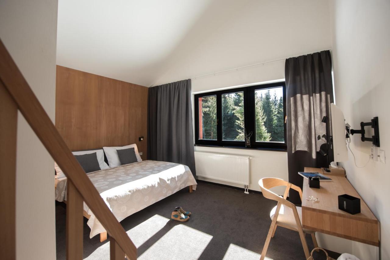 Villa Drosera S Wellnessom, Rackova Dolina V Zapadnych Tatrach 普利比利那 外观 照片
